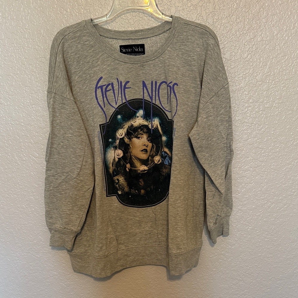 Gray Stevie Nicks Graphic Sweatshirt from Torrid size 0 (plus)